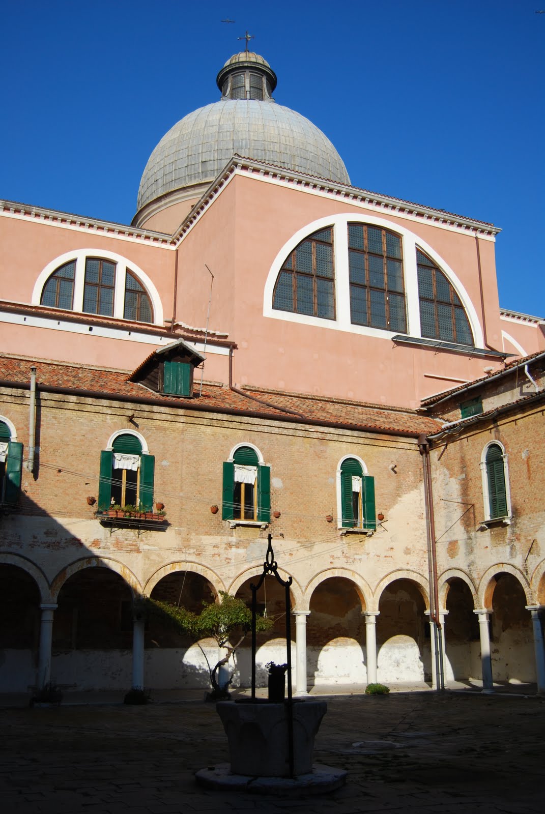 Chiostro di San Pietro di Castello