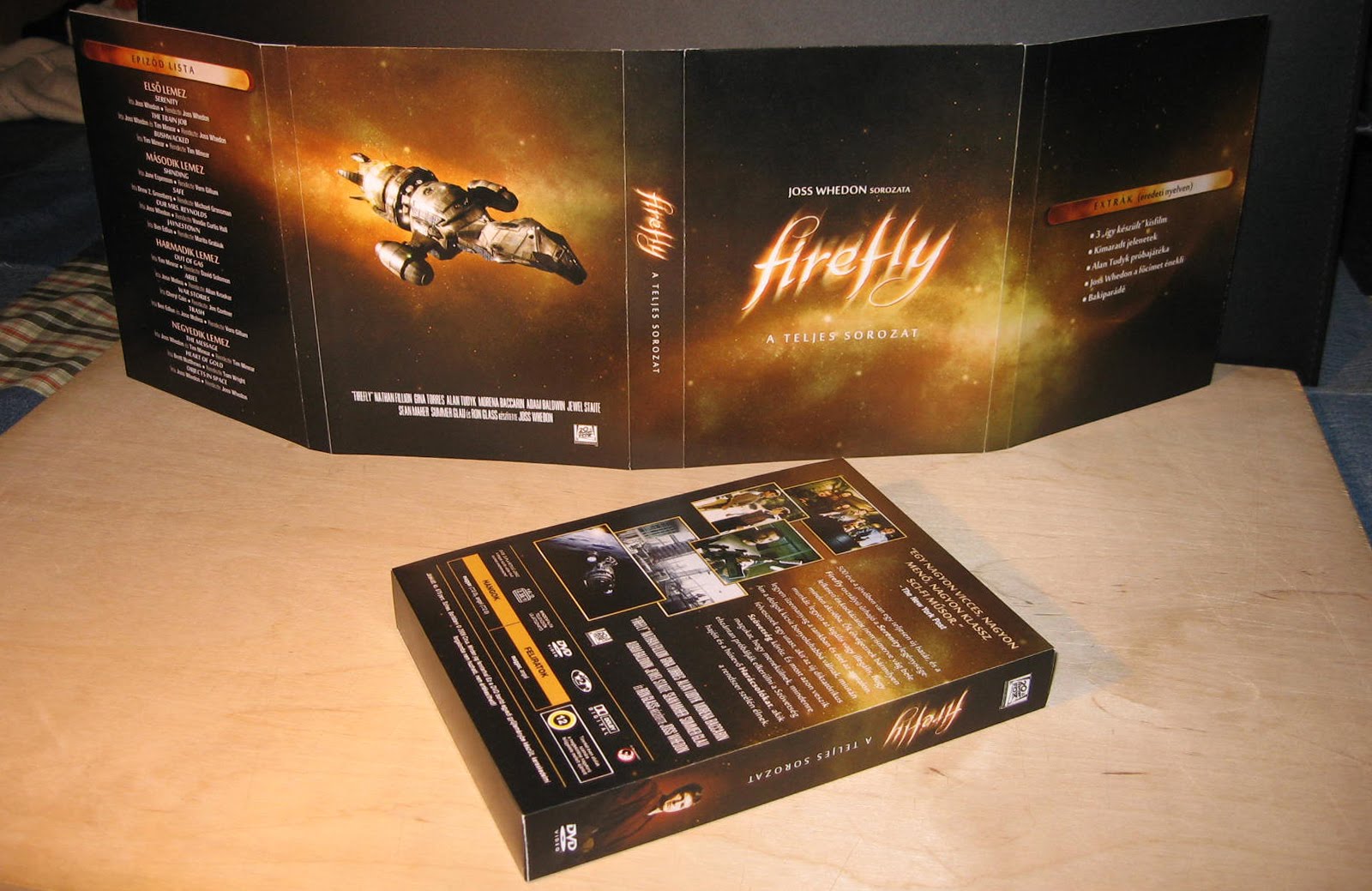 [Firefly+02.jpg]