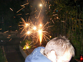fire in the hole, fireworks exploding