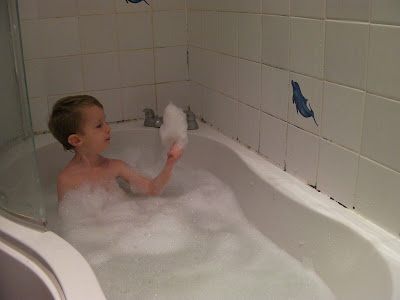 bubble bath, foamy toys