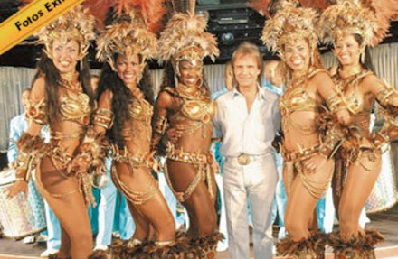Retribuição:-Roberto Carlos cantará samba da Beija-Flor em seu especial de Natal