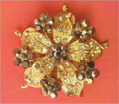 Brooch01_kelopak bunga (2 layer)