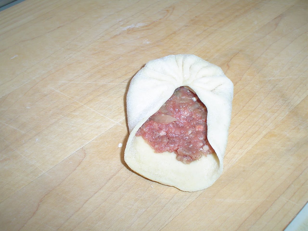 Лепка беляшей без дырочек