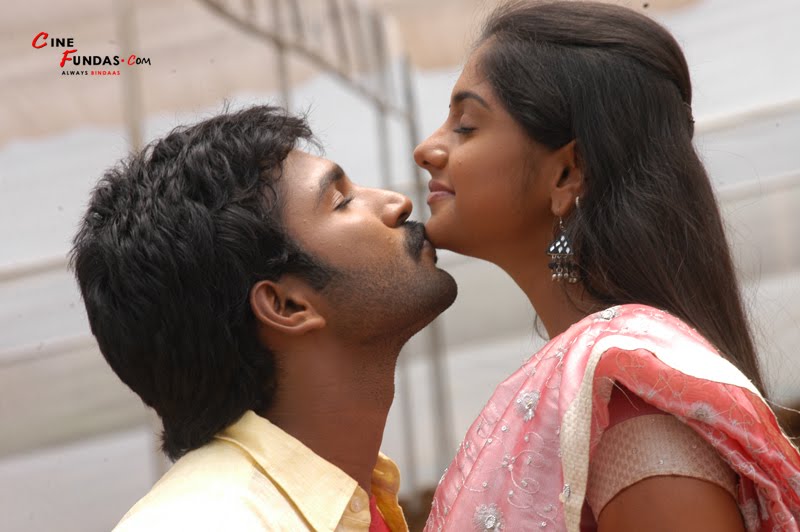 Meera Nandan Kiss Unseen Actress Meena Nandan Lip to Lip Lip Kiss
