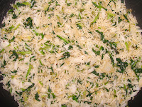 http://www.sailajakitchen.org/2009/03/spinach-rice.html