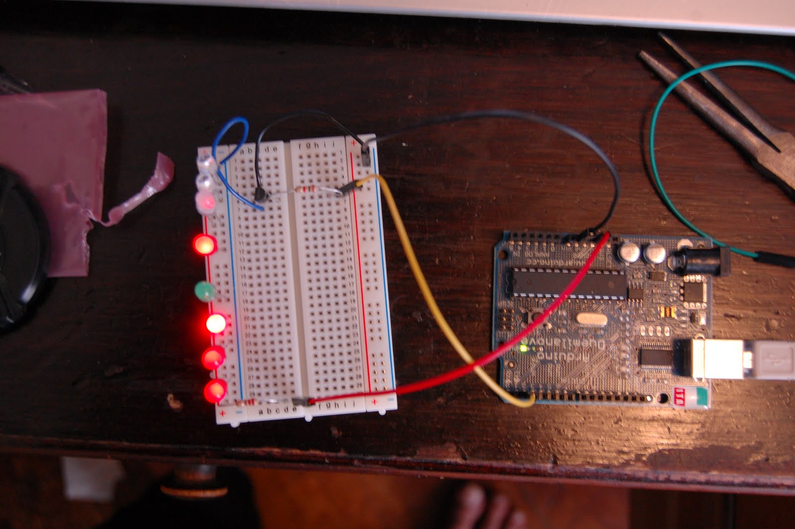 Art and technology research (arduino) Transistor switch
