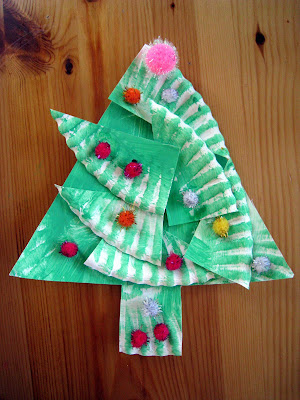 4 Crazy Kings: Christams Craft: Paper Plate Wreath & Tree