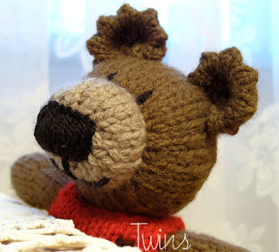 knitted bear, knitted teddy bear