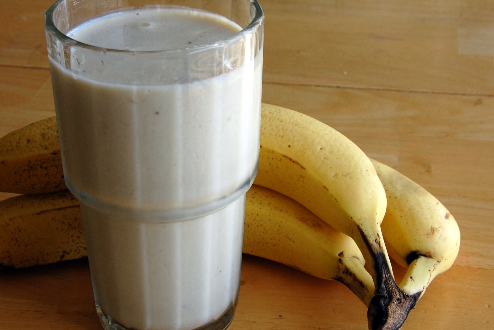 Barefoot and Baking Peanut Butter Banana Blender Drink