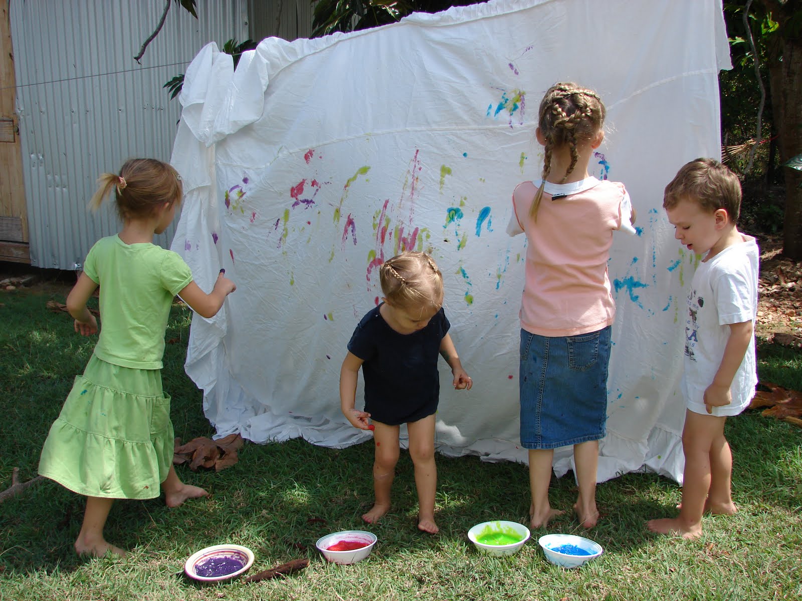 Raising 4 Princesses Washable Finger Paint Recipe