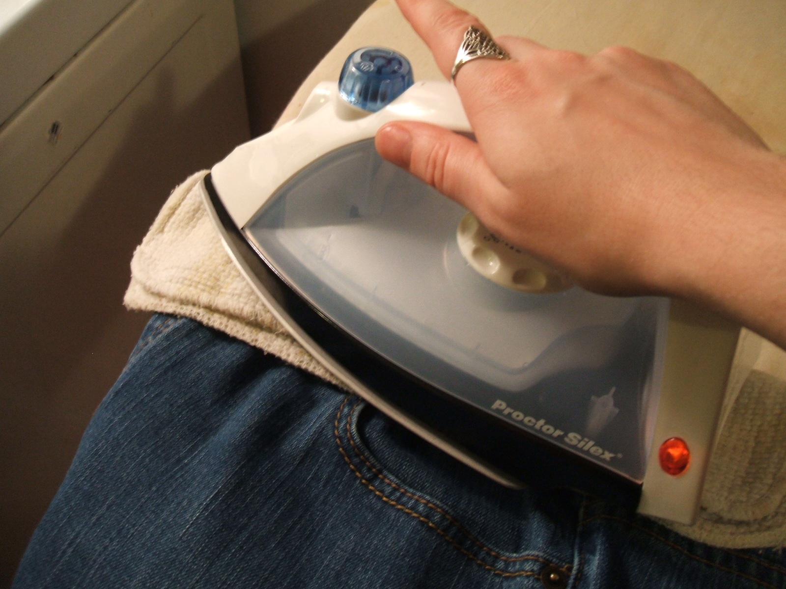 The Bitchin' Stitch Steamshrinking a waistband, or, The sewing trick that CHANGED MY LIFE