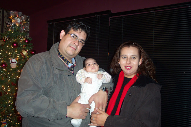 Esteban y Mara con Luz Andrea