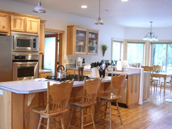 [2157kit2escapia.JPG]