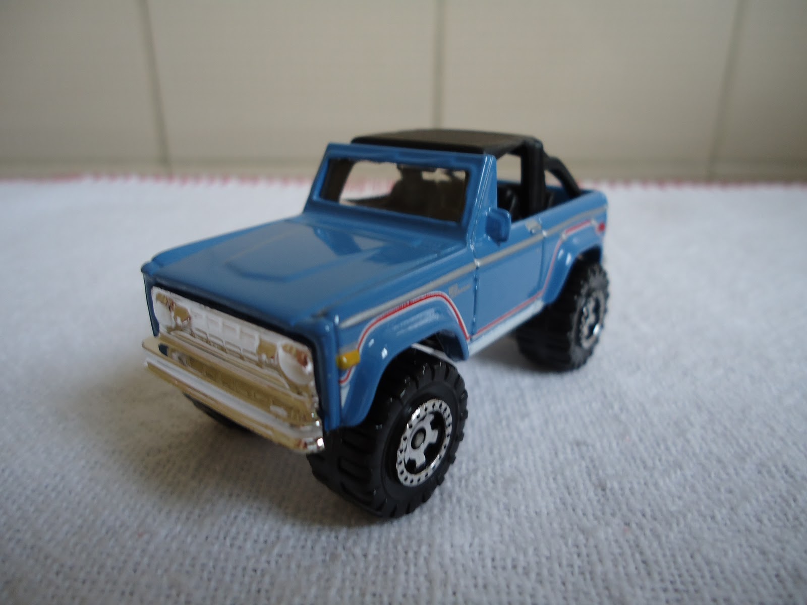Matchbox 2022 Ford Bronco Sport Blue C0859 70 Years No 10/100 New