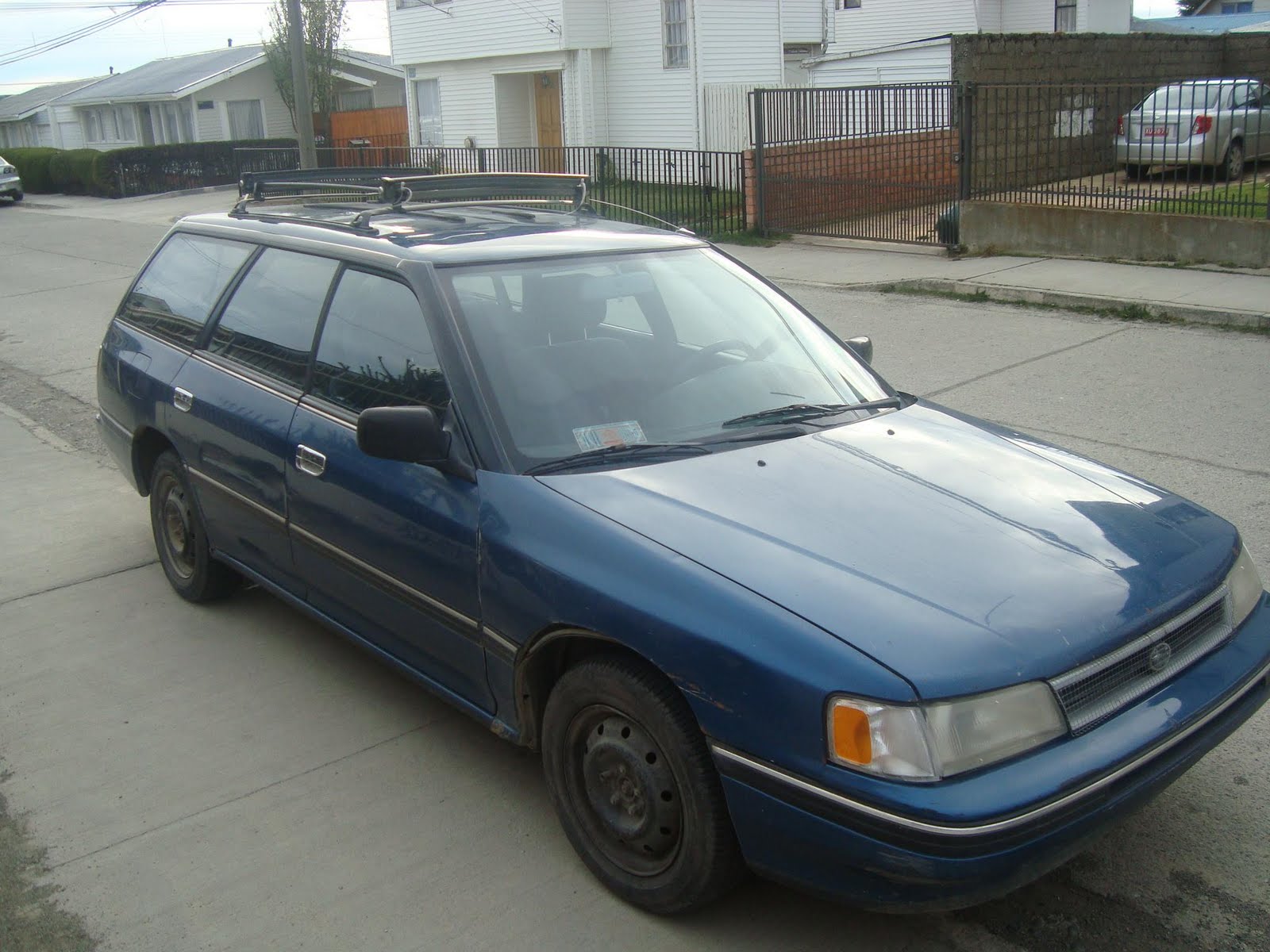 ME VENDEN: SUBARU LEGACY STATION WAGON 1990