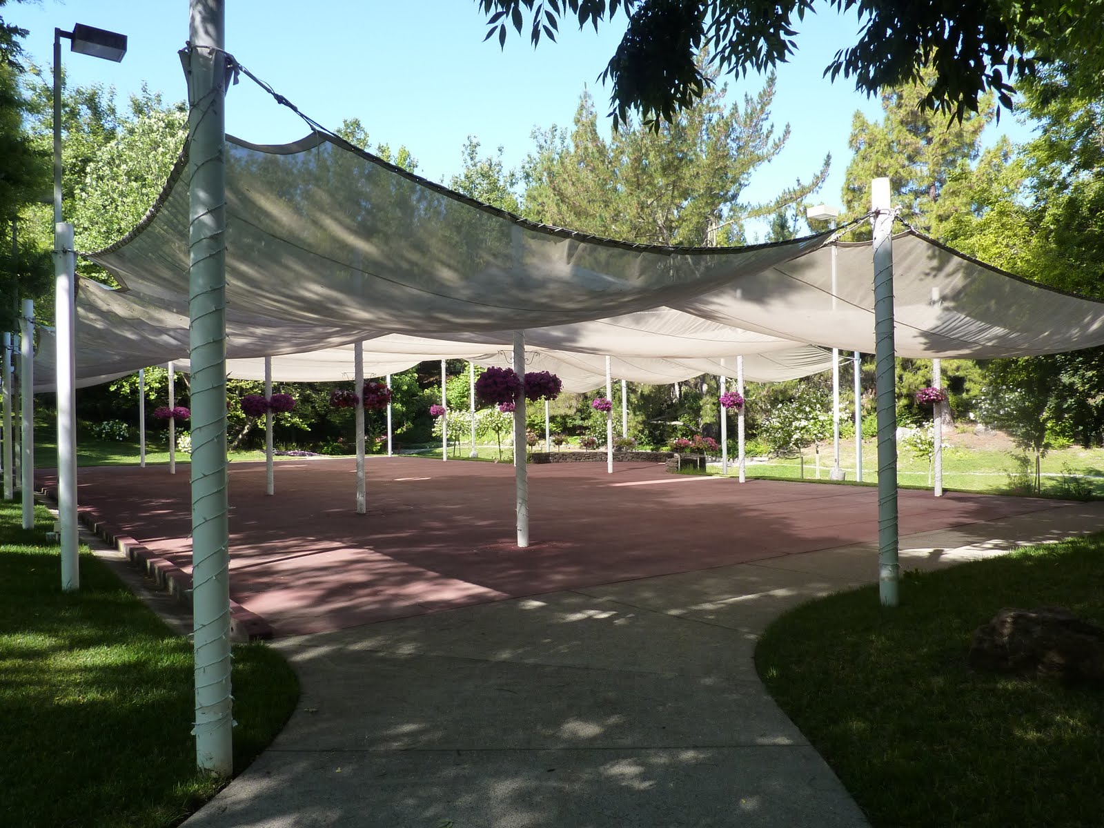 gilroy-gardens-calendar