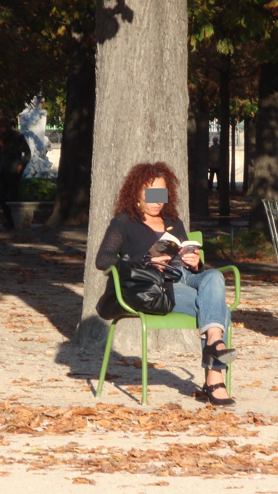 [Paris+-+mary+janes+1.JPG]