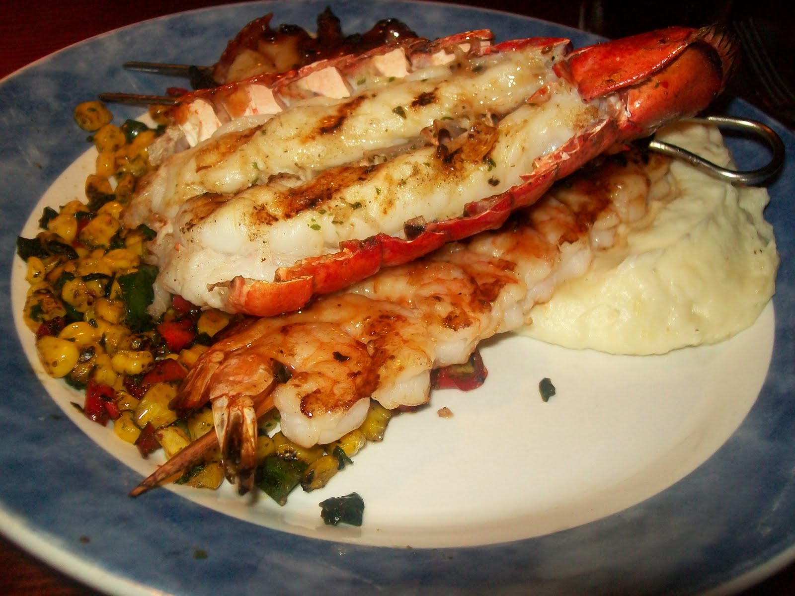 Giveaway Day! This time...Red Lobster The Food Hussy!