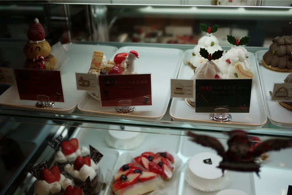 Christmas Cakes in Seoul, Korea Seoul Eats
