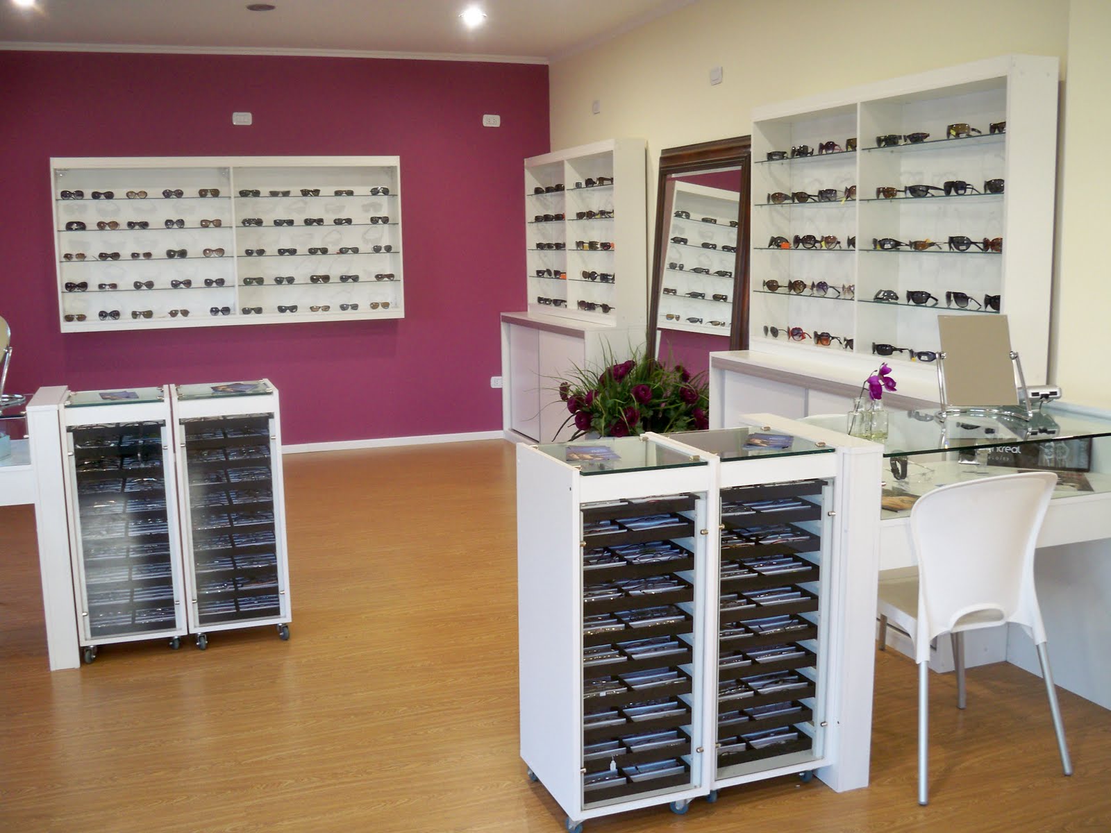 AKTUAL MUEBLES: agosto 2010
