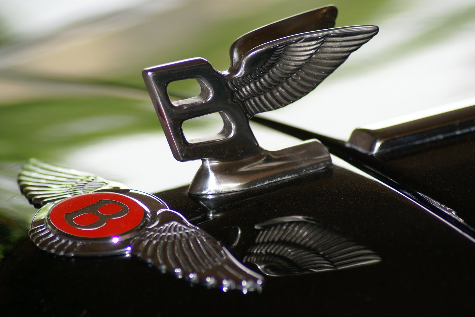 bentley logo