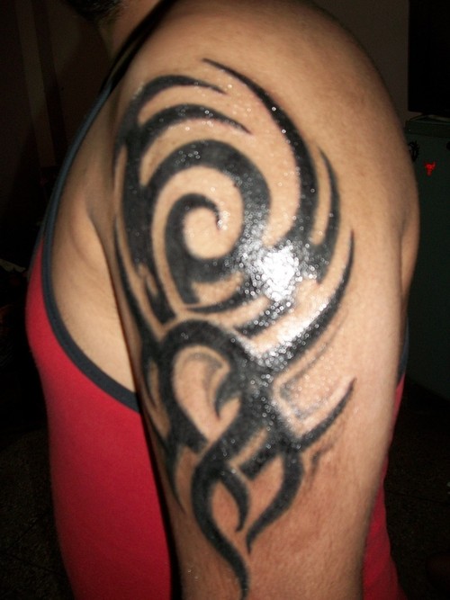 Tribal Shoulder Tattoo Design