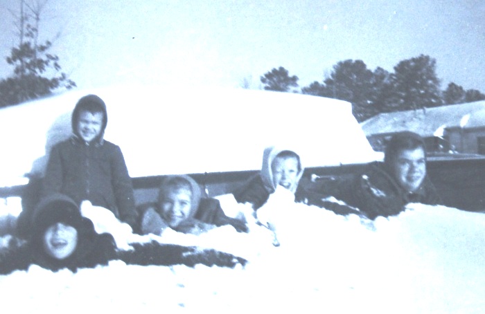[1966+snow+2.JPG]