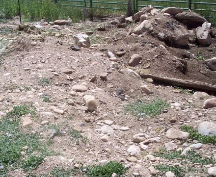 [rocky+ground.jpg]