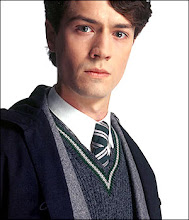 TOM MARVOLO RIDDLE.