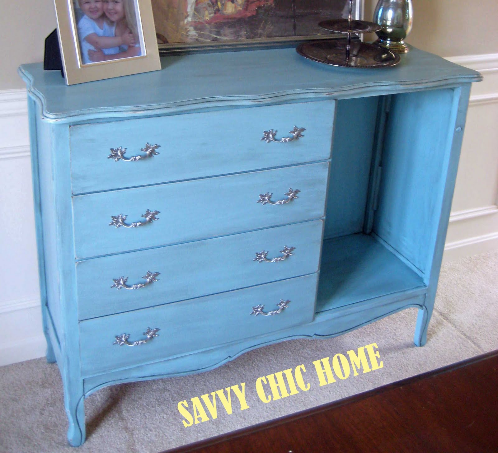 Savvy Chic Home: Turquoise Dresser Revamp