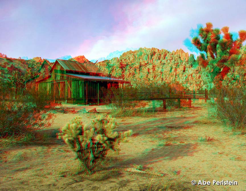[070102-Antelope-Valley-Indian-Museum--barn--Piute-Butte-ANA-C-BLOG.jpg]