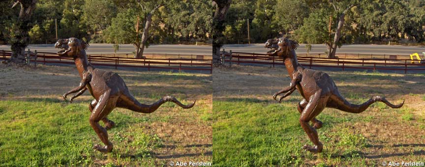 [070825-Atascadero--dinosaur-6-X-C-BLOG.jpg]