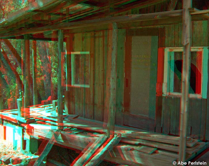 [071001-Red-Mt-Ranch--cabin--side-view-ANA-C-BLOG.jpg]