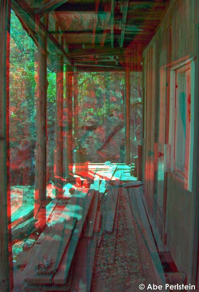 [071001-Red-Mt-Ranch--cabin-porch-ANA-C-BLOG.jpg]