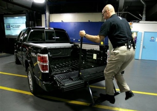 MyFordDreams: Chevy ads making fun of F-150's tailgate ... MyFordDreams: Chevy ads making fun of F-150's tailgate ...