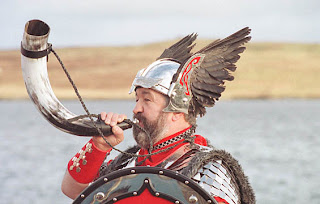 Viking%20blowing%20horn%20Up%20Helly%20Aa.jpg