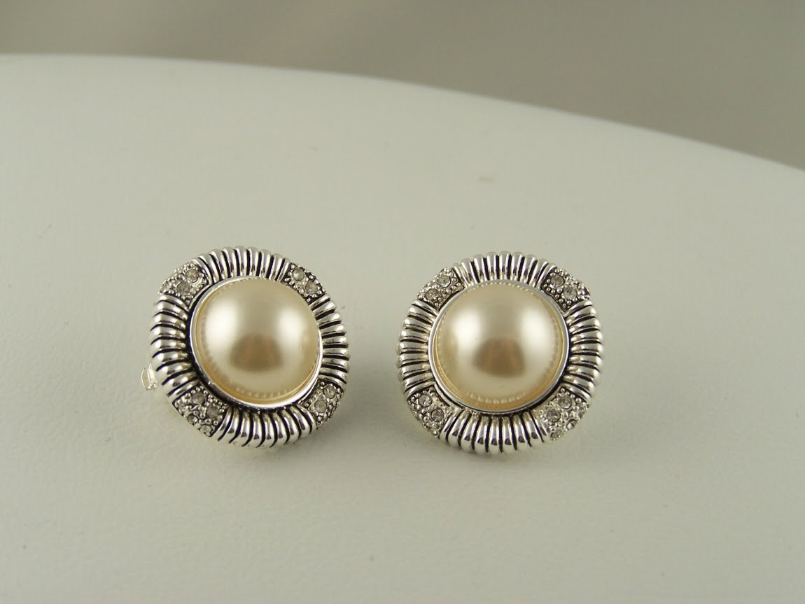 The Clip On Earring Store Stylist Classic Clip On Earrings!