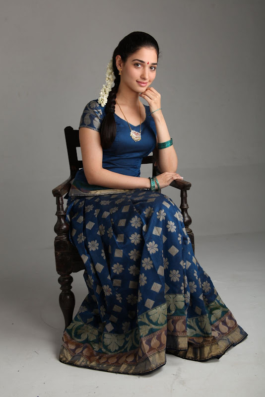 Tammanah Cute HQ New Stills from Tamil Movie Vengai Photoshoot images
