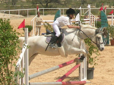 binomio Caballo-Jinete...Lo importante es que tanto el niño cómo el caballo se sienten seguros.