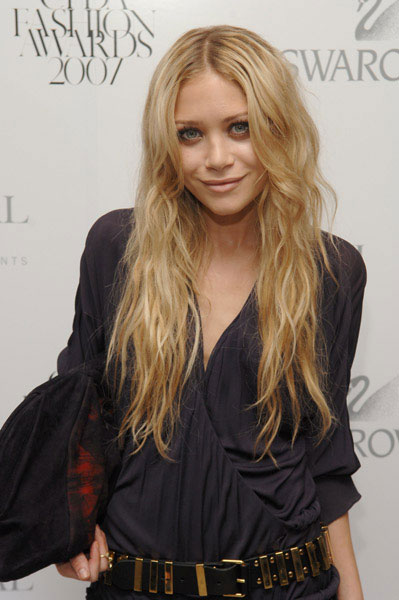Clothing and Accessories: Mary Kate Olsen Seriously So Designers