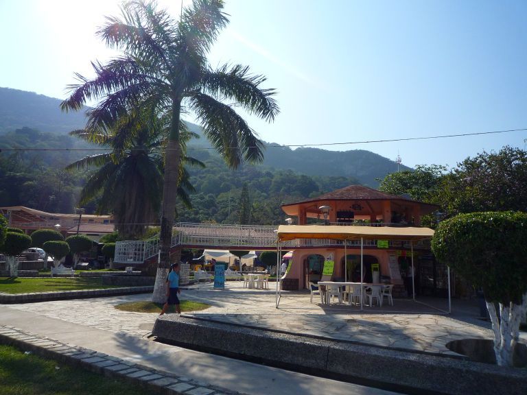 [huasteca_02.jpg]