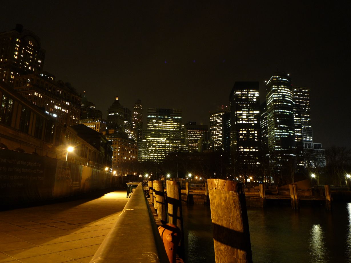 [NY_29.jpg]