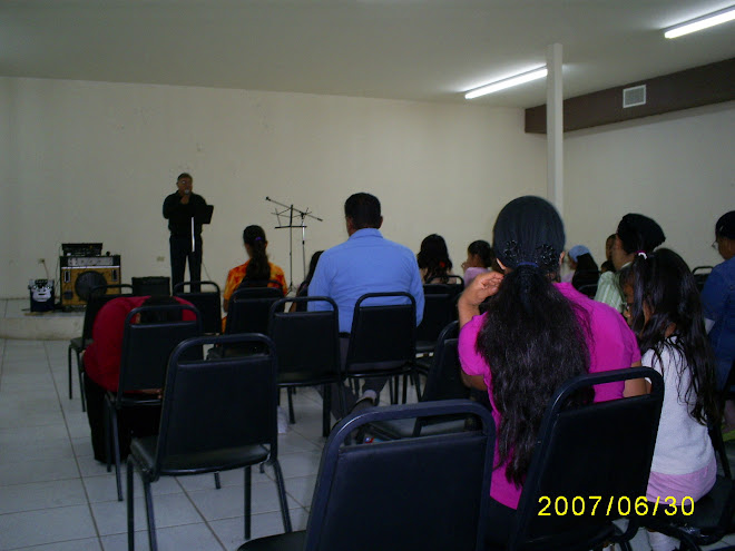 Hno. Jose Luis Predicando den NCG