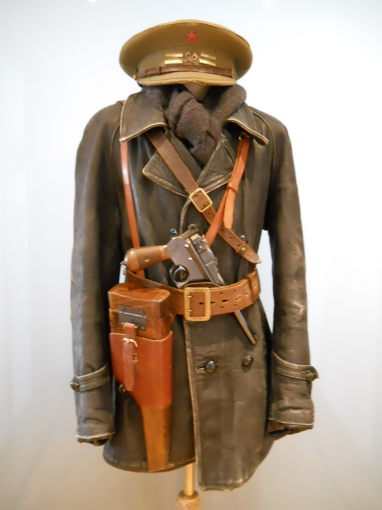 Militariamania: Uniforme de un teniente de caballería republicano