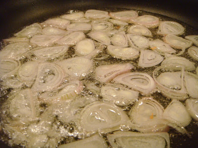 shallots in oil