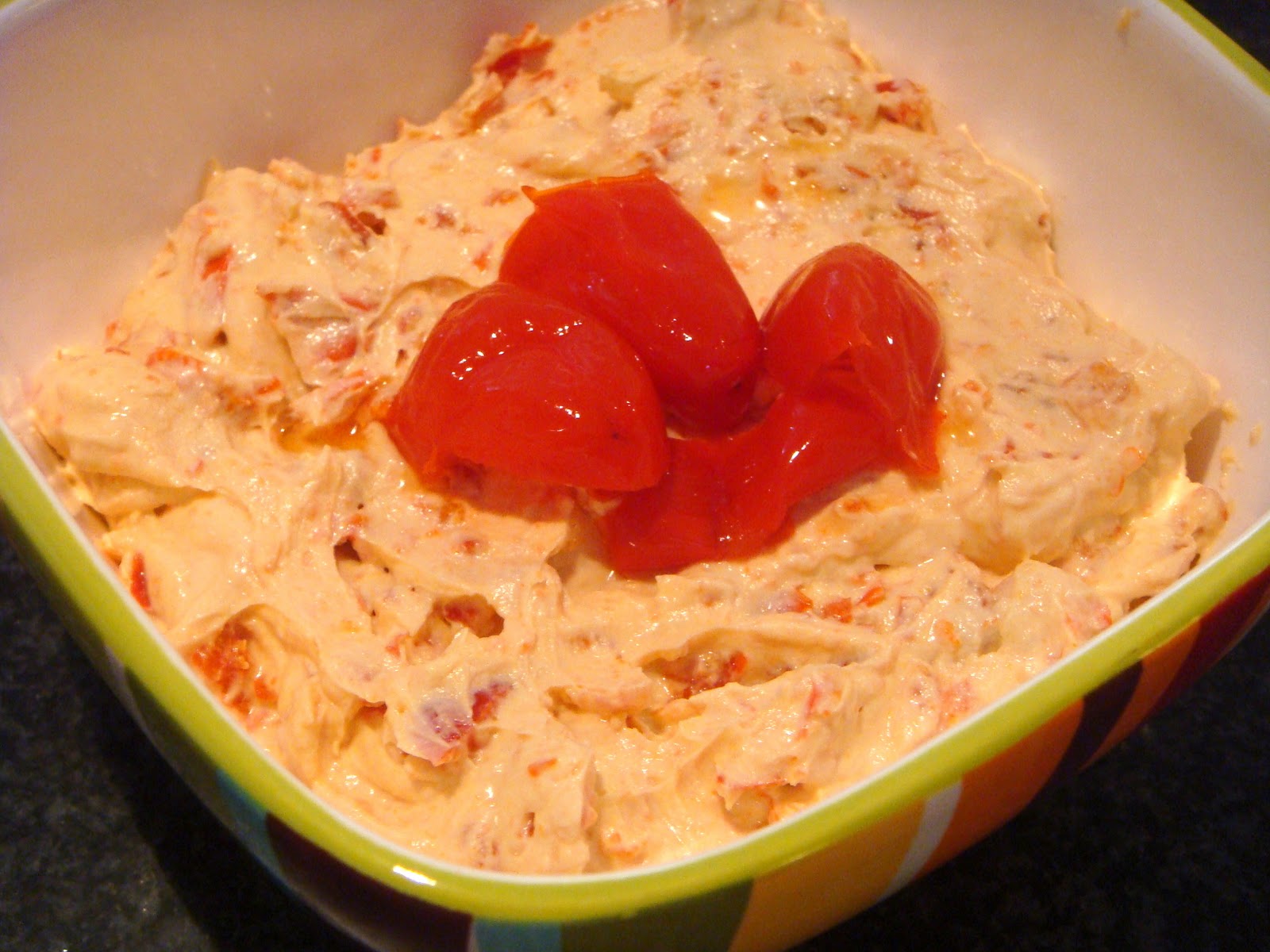 Delicious Dishings: Easy, Two-Ingredient Dip