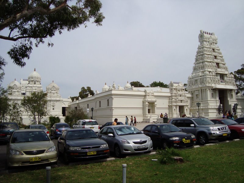 HINDU TEMPLES OUTSIDE INDIA Sri Venkateswara Swami Temple, Helensburgh