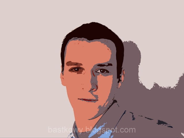 Cyfrowo przerobione zdjęcie mężczyzny na autoportret wykonany w stylu z ograniczonymi kolorami i wyraźnymi konturami, przypominające technikę graficzną.