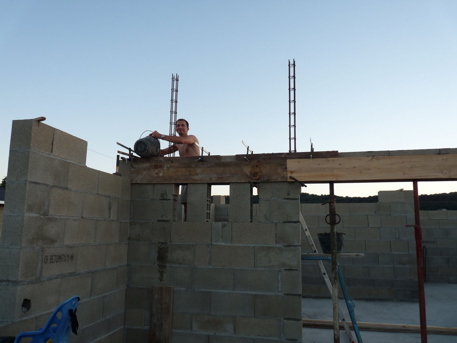 En direct du lanot les linteaux des portes de garage