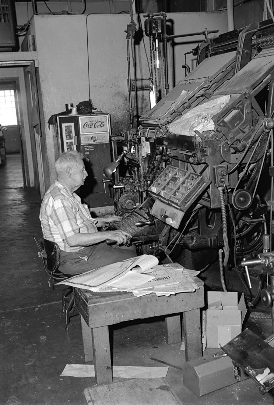 Joe Herring Jr.: A digression on the Linotype machines at the Kerrville ...